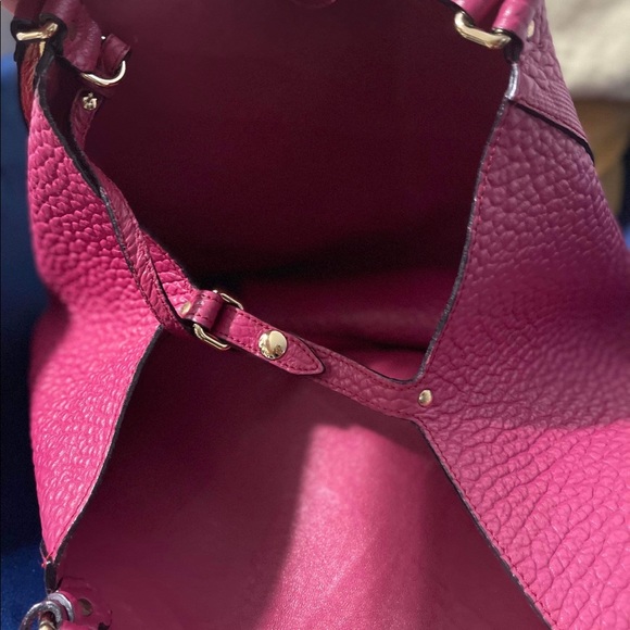 Burberry pink leather bucket bag - Picture 6 of 6